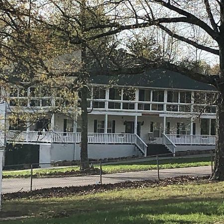 Mitchell Manor At Fall Creek Falls Hotell Pikeville Eksteriør bilde